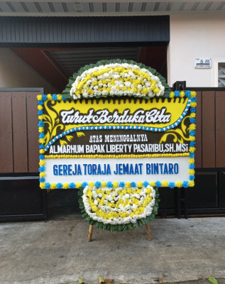 Papan Bunga Duka di Randugunting